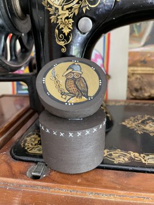 Spandose "Eule mit Speer"